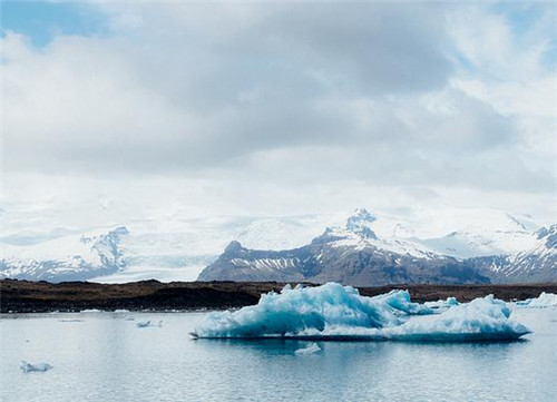 《水調(diào)歌頭·安石在東?！?>
                    </a>
                    <p><a href=